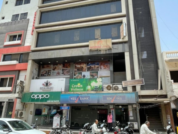 Showroom for Rent in Sanala Road